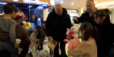 boluda-23-nisanda-cocuklarin-oyuncak-sevinci-JIkNnUKO.jpg