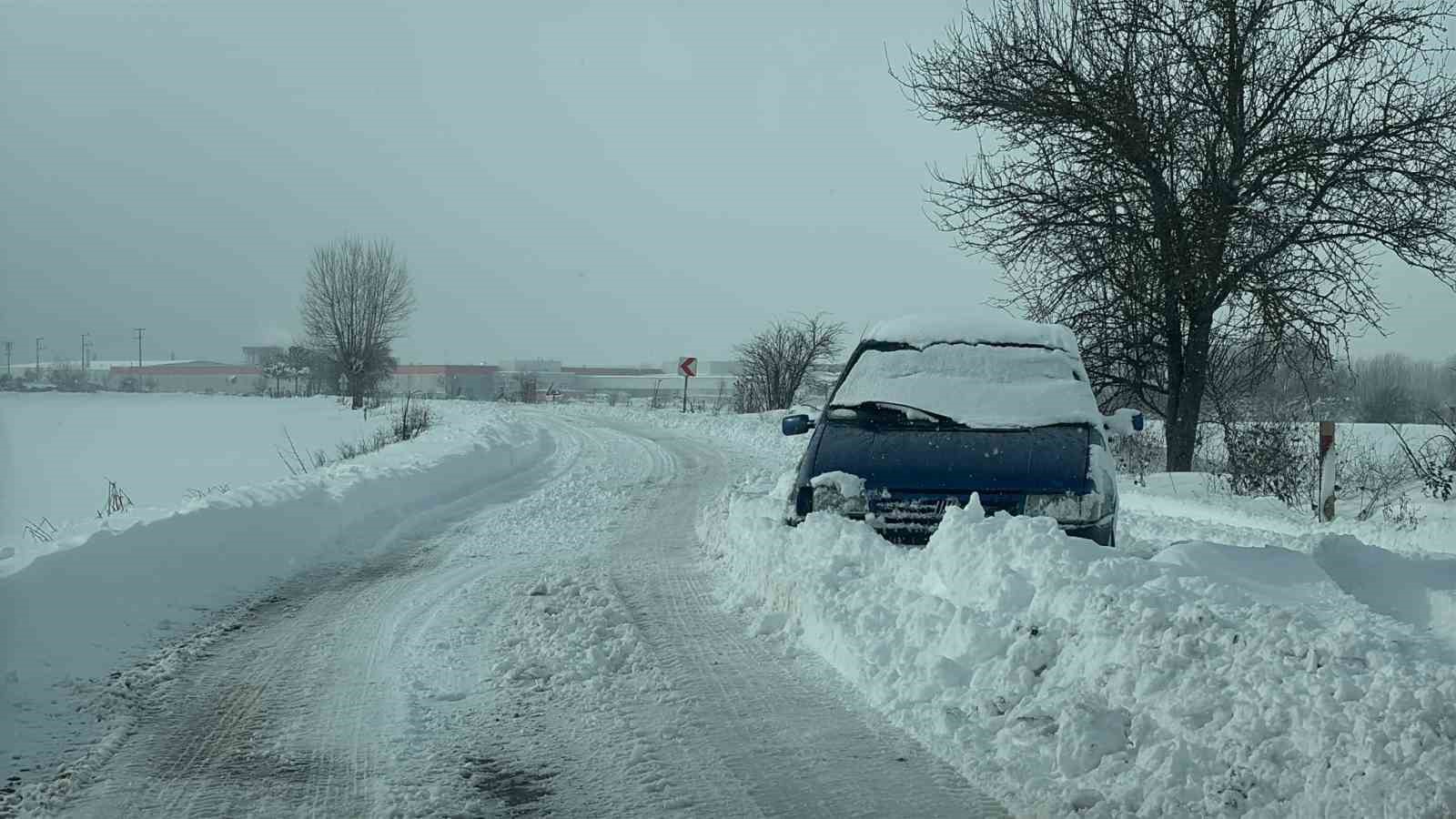 boluda 486 koy yolundan 263u ulasima kapandi zorunlu olmadikca trafige cikmayalim 2 5e2wCkvY