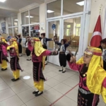 boluda-49-bin-169-ogrenci-karne-sevinci-yasadi-zQDlaAmE.jpg