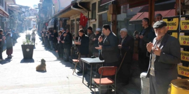 boluda-8-asirlik-gelenek-ramazanda-da-surduruldu-rJtKDl1a.jpg
