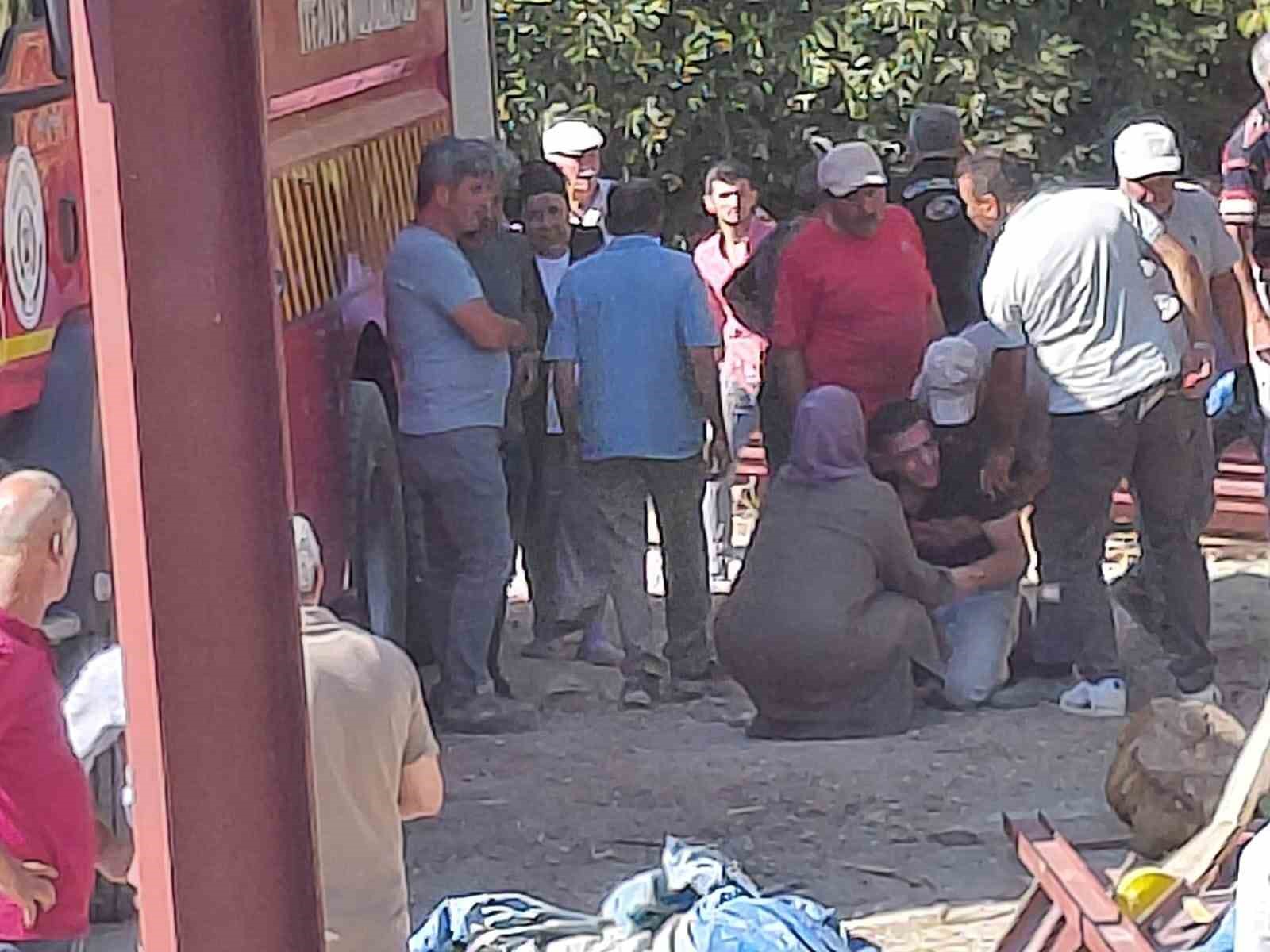 boluda ahir ve samanlik alev alev yandi ekipler ve koyluler seferber oldu 2 ZRWTUblj