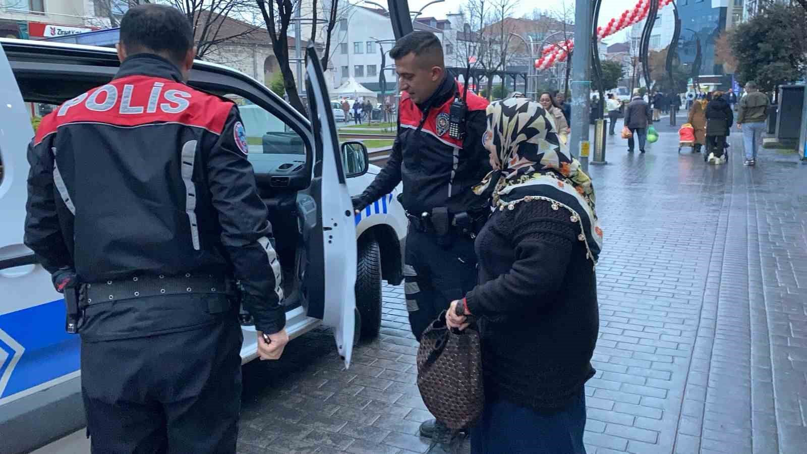 boluda alzheimer hastasi kayip kadin bankada bulundu 2 c8R5yQyW