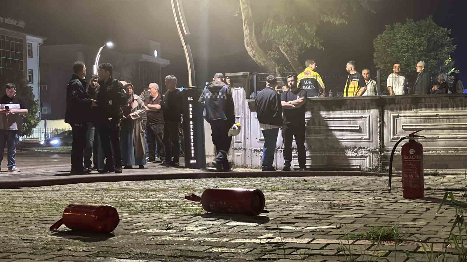 boluda apartman dairesinde korkutan yangin evin kedisi telef oldu 3 iMKX5zqj