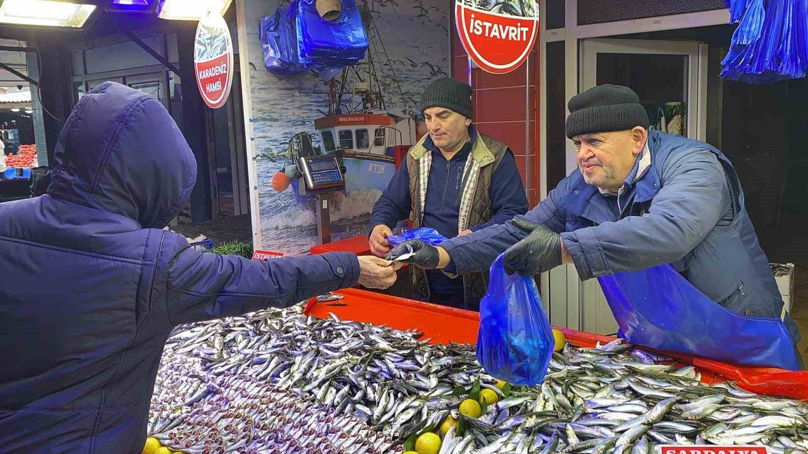 boluda balik tezgahlarini firtina vurdu 1