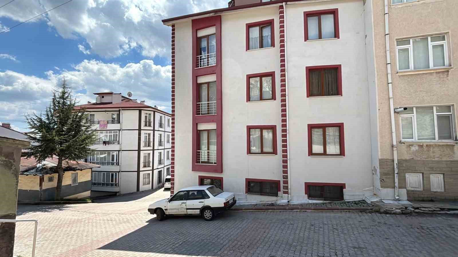 boluda bebek cinayetinde kan donduran telefon bebege bir sey oldu ben gidiyorum 1 vnQ6EZe4