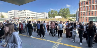 boluda-binlerce-universite-adayi-ayt-icin-ter-dokuyor-O9rnFdzP.jpg