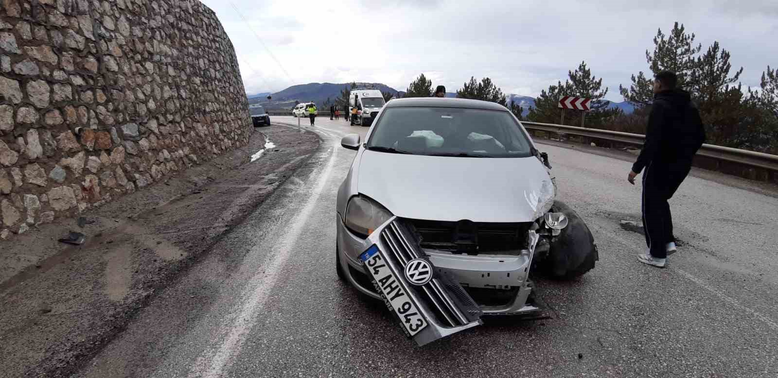 boluda cenaze donusu kaza 2 yarali 3 RQ1Qe8Eh