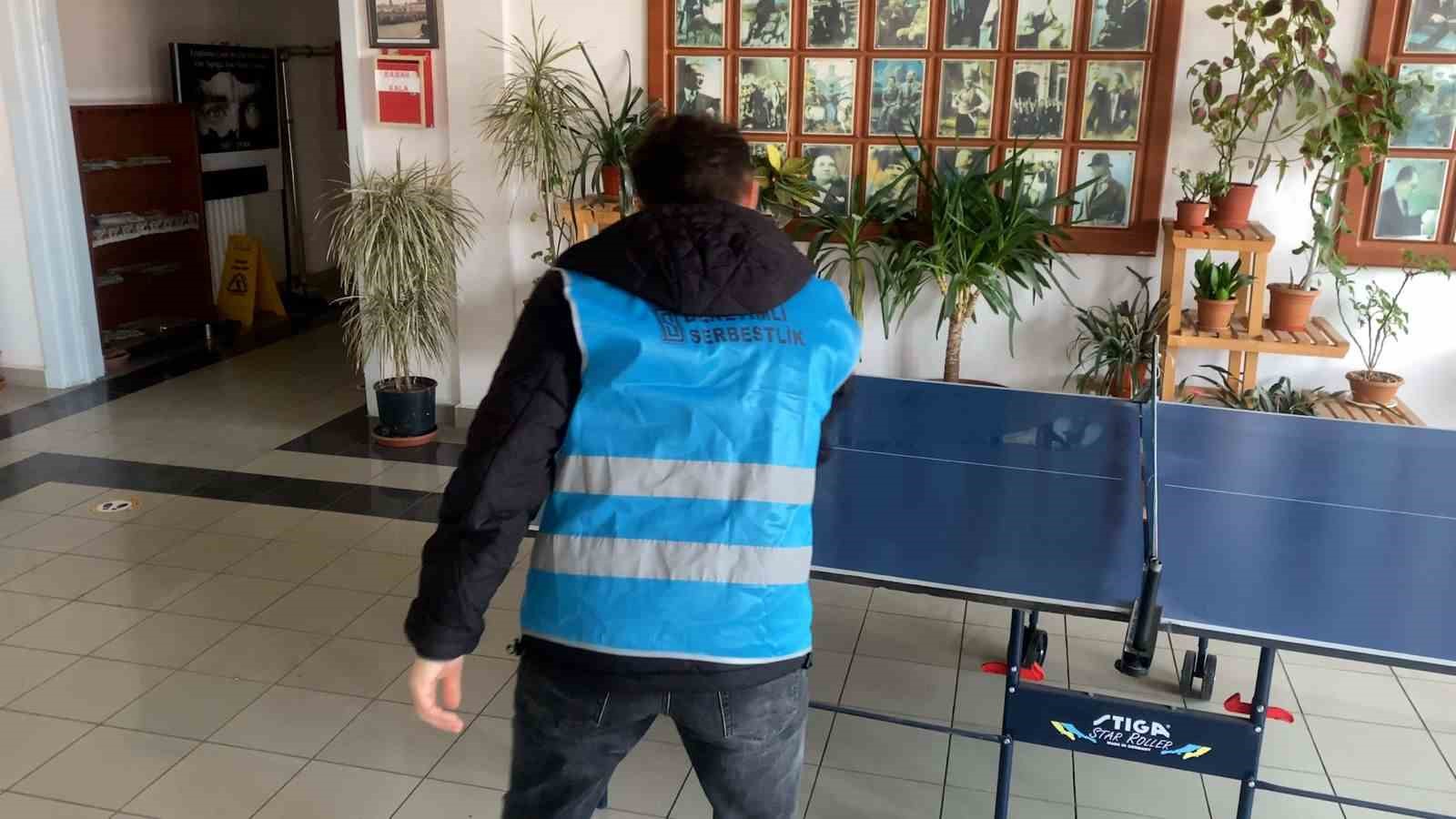 boluda denetimli serbestlik yukumluleri okullari temizledi 0 nLlmi24g