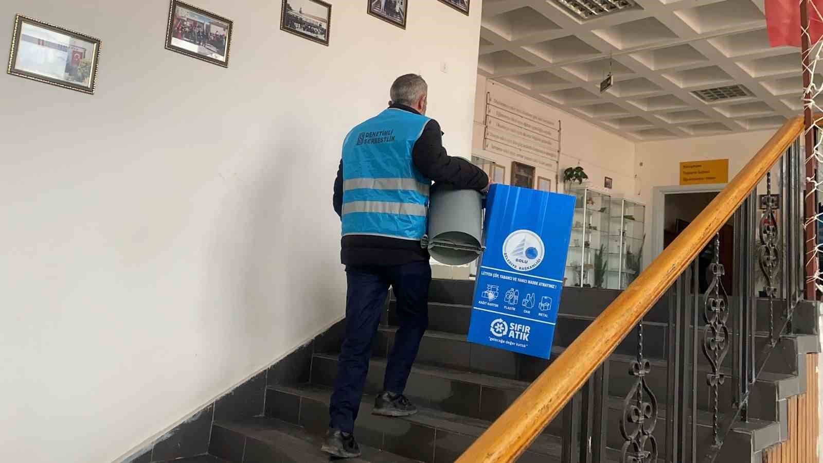 boluda denetimli serbestlik yukumluleri okullari temizledi 4 sMEdvpVe