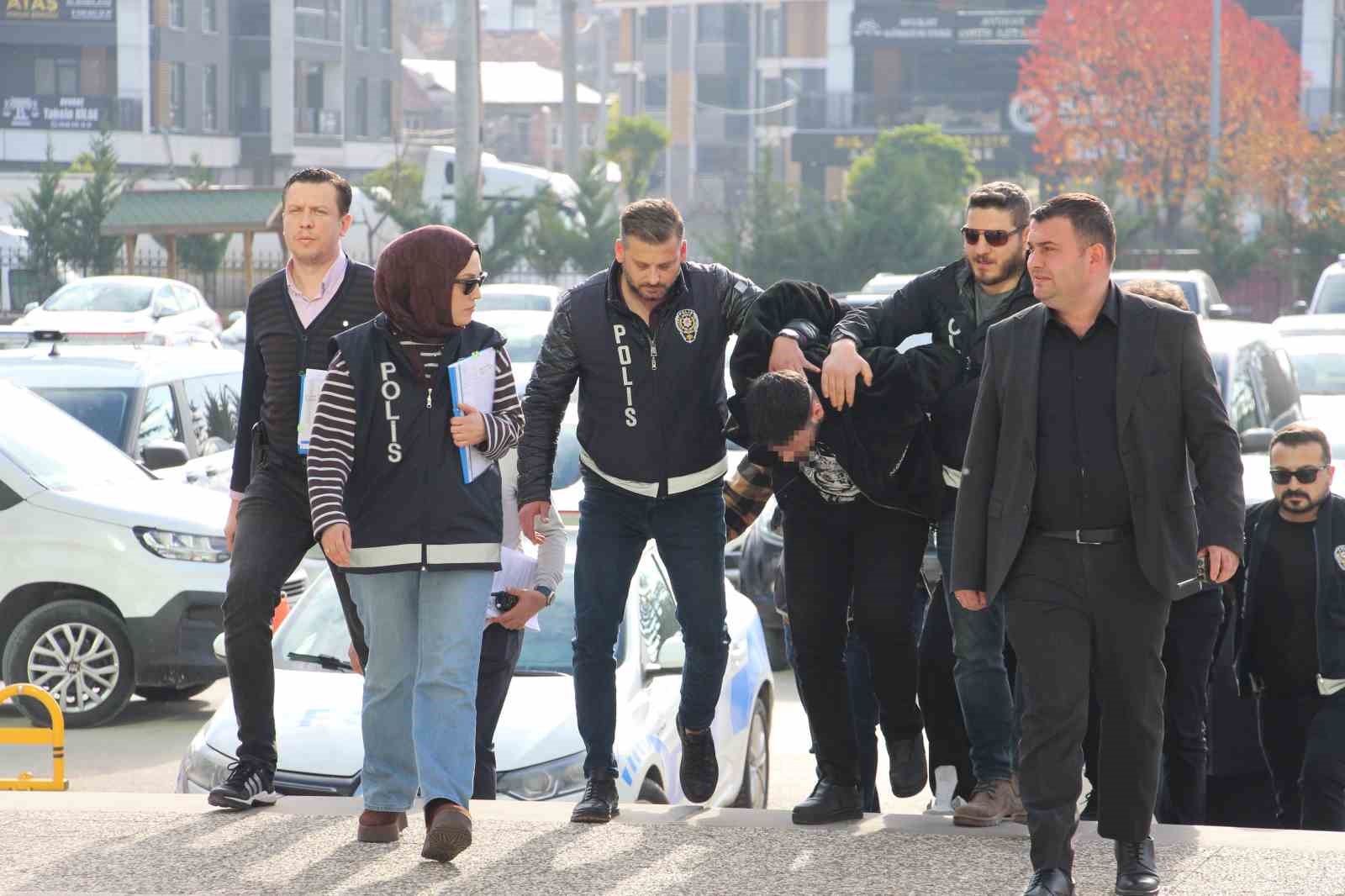 boluda dolandiricilik operasyonu 5 supheli adliyede 2