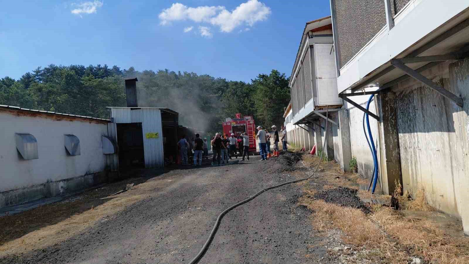 boluda erpilic kumeslerinde yukselen dumanlar itfaiyeyi alarma gecirdi 2 mhjCTBm1