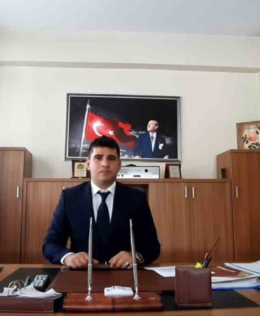 boluda-esini-darbeden-ilce-emniyet-muduru-tutuklandi-54urvJwP.jpg