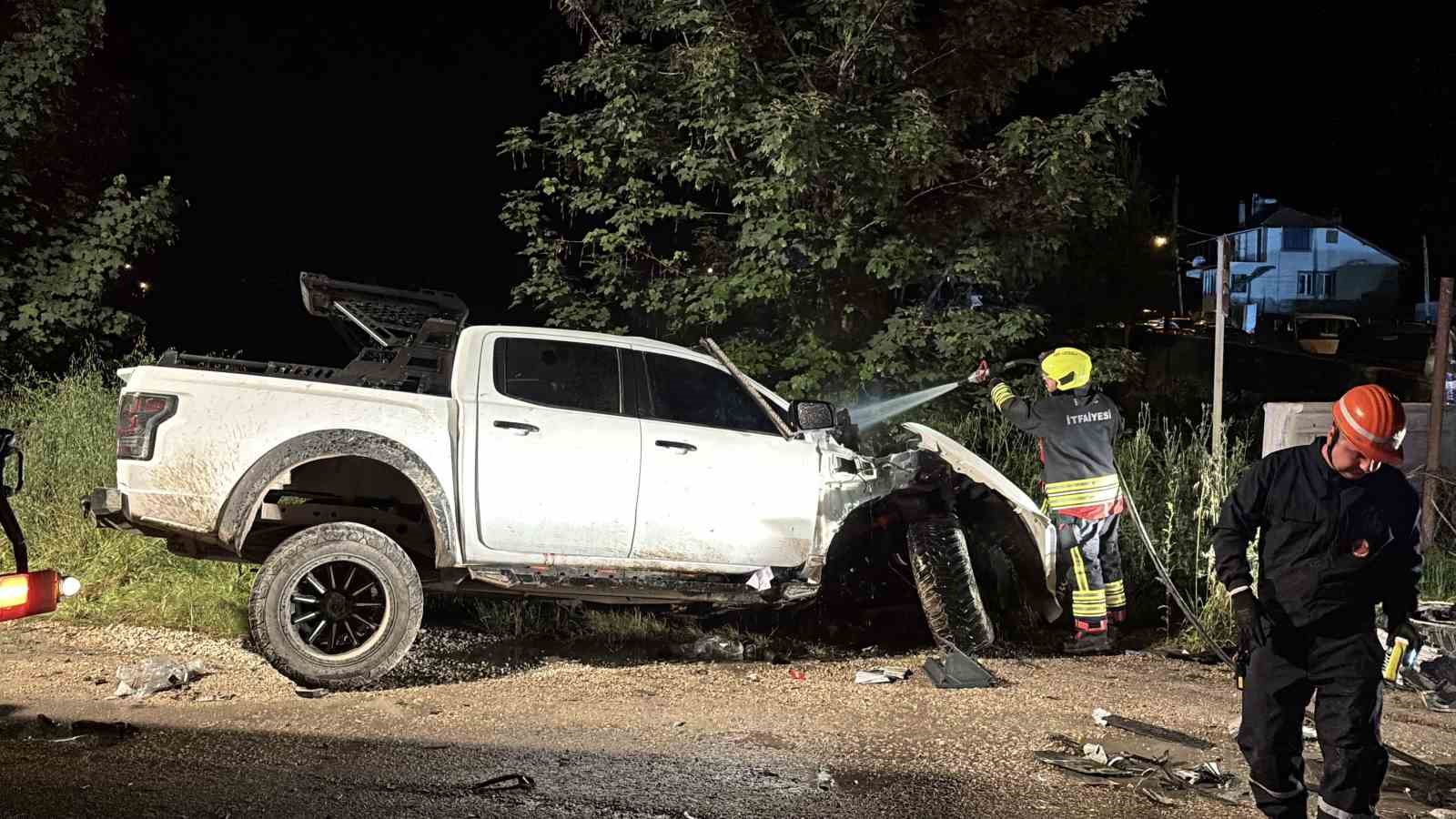 Bolu’da feci kazada ağır yaralanmıştı, 3 günlük yaşam mücadelesini kaybetti 6 boluda feci kazada agir yaralanmisti 3 gunluk yasam mucadelesini kaybetti 2 Fhir1a3e