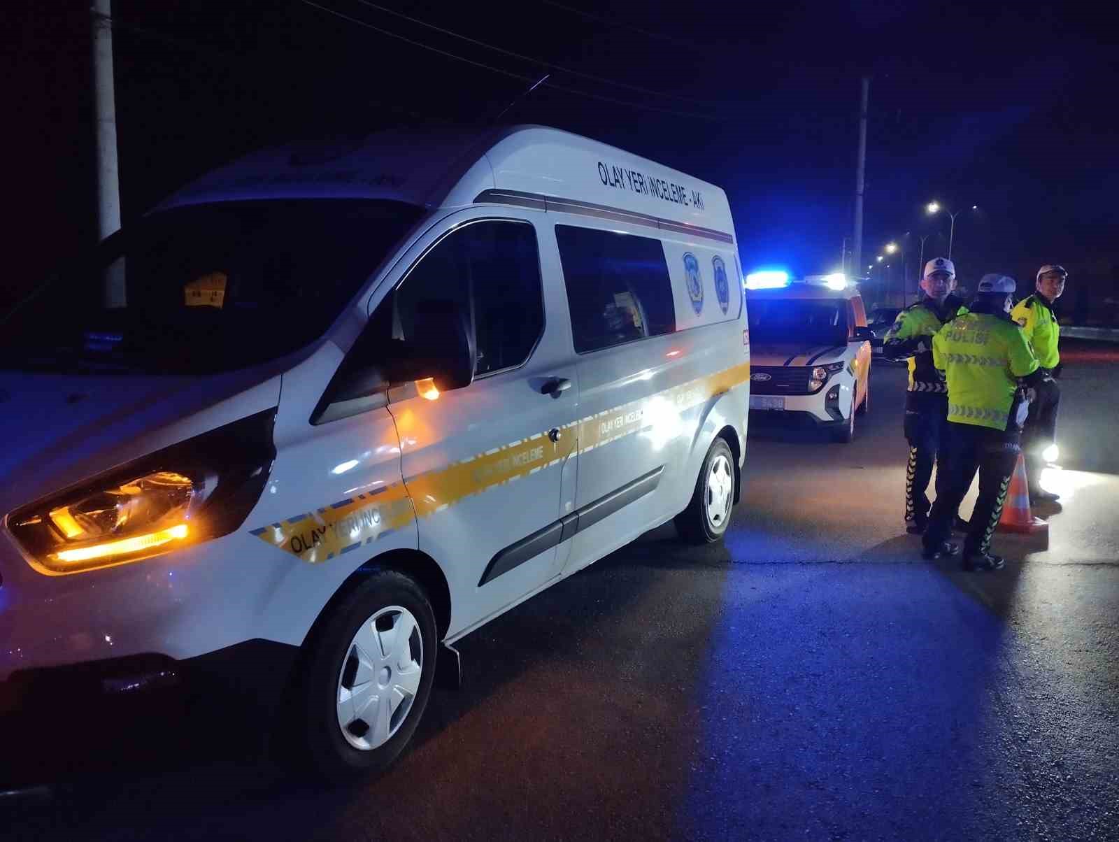 Bolu’da feci motosiklet kazası: 1 ölü 7 boluda feci motosiklet kazasi 1 olu 3 iliKNXMC