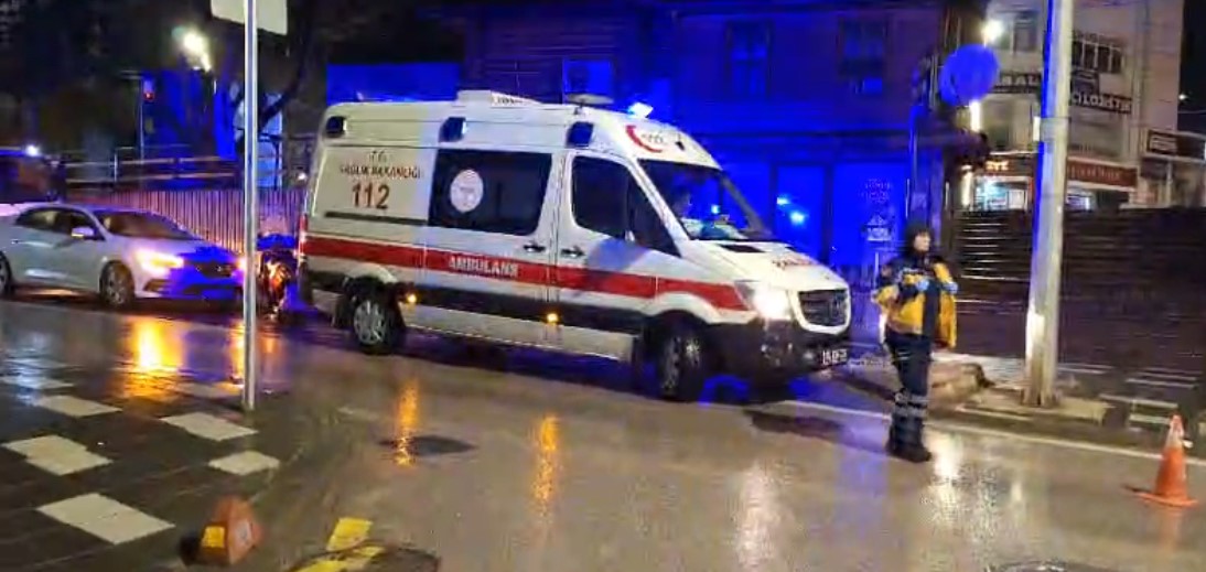 boluda gece saatlerinde korkutan yangin 2 yarali 6 m2qrElBl