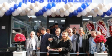 boluda-ihlas-magazasi-acildi-UC3754OG.jpg