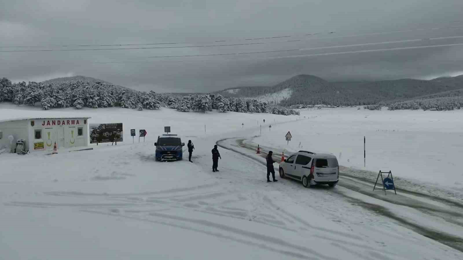 boluda jandarma ekipleri turizm bolgesinde denetimlerini surduruyor 3 RtMst7se