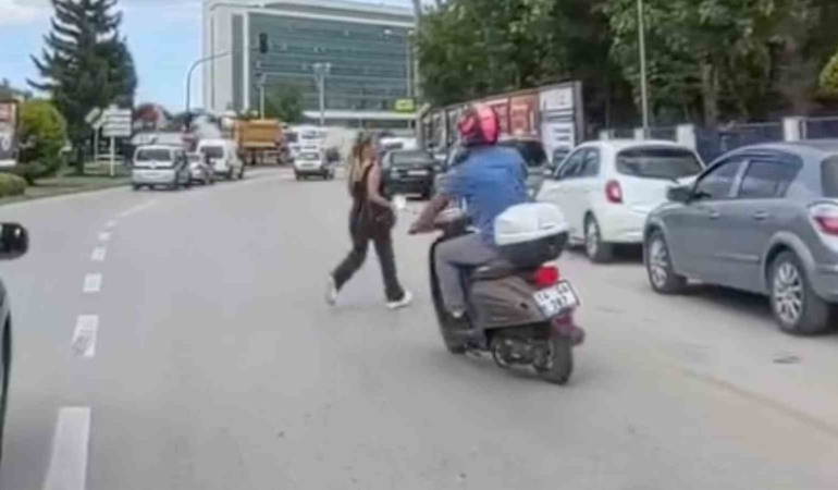 boluda-kazadan-kil-payi-kurtuldular-o-anlar-kamerada-jH1vAmk2.jpg