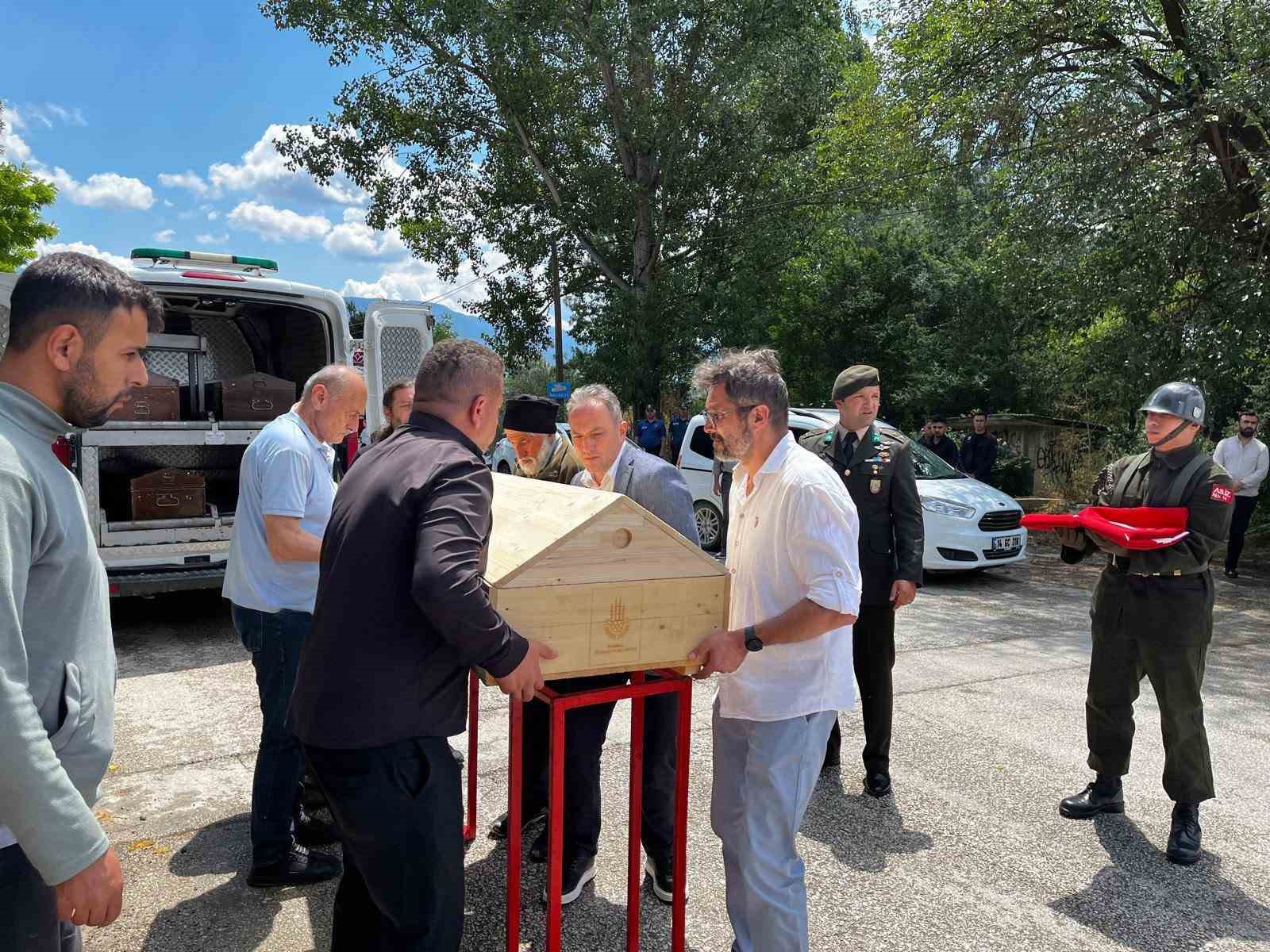 boluda kibris gazisi son yolculuguna ugurlandi 1 ACiW99sV