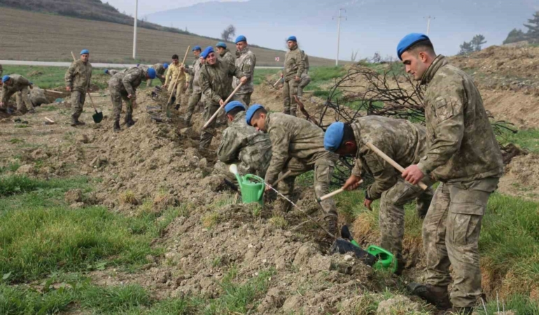 boluda-komandolar-yesil-vatanda-gelecege-nefes-oldu-sZt7KPii.jpg