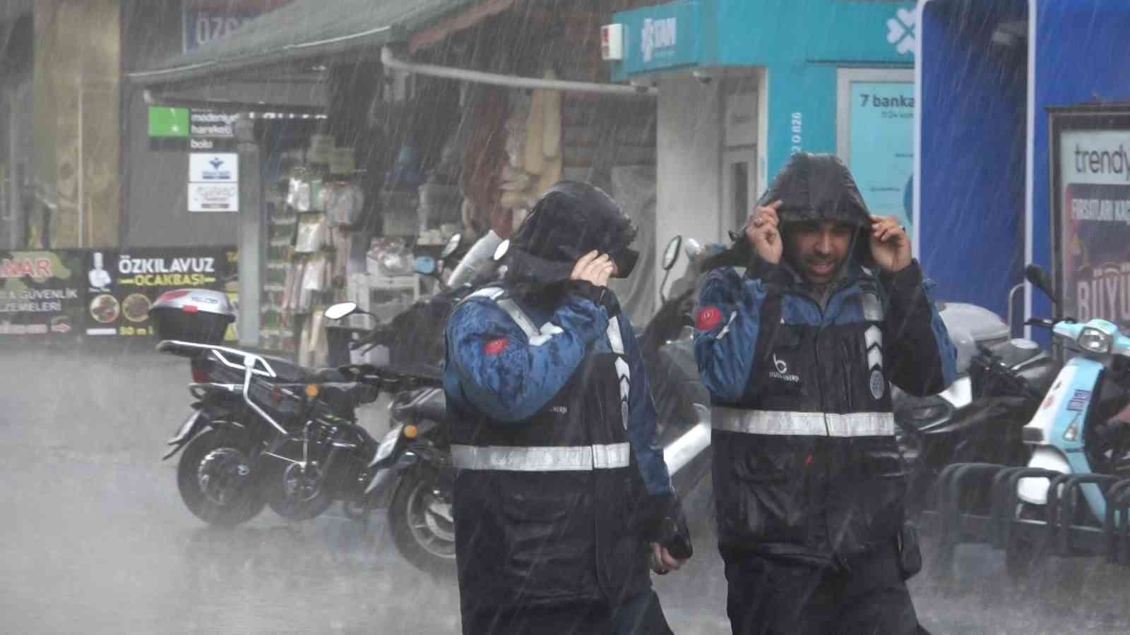 boluda kuvvetli saganak hayati olumsuz etkiledi 0 c1fhuTw2