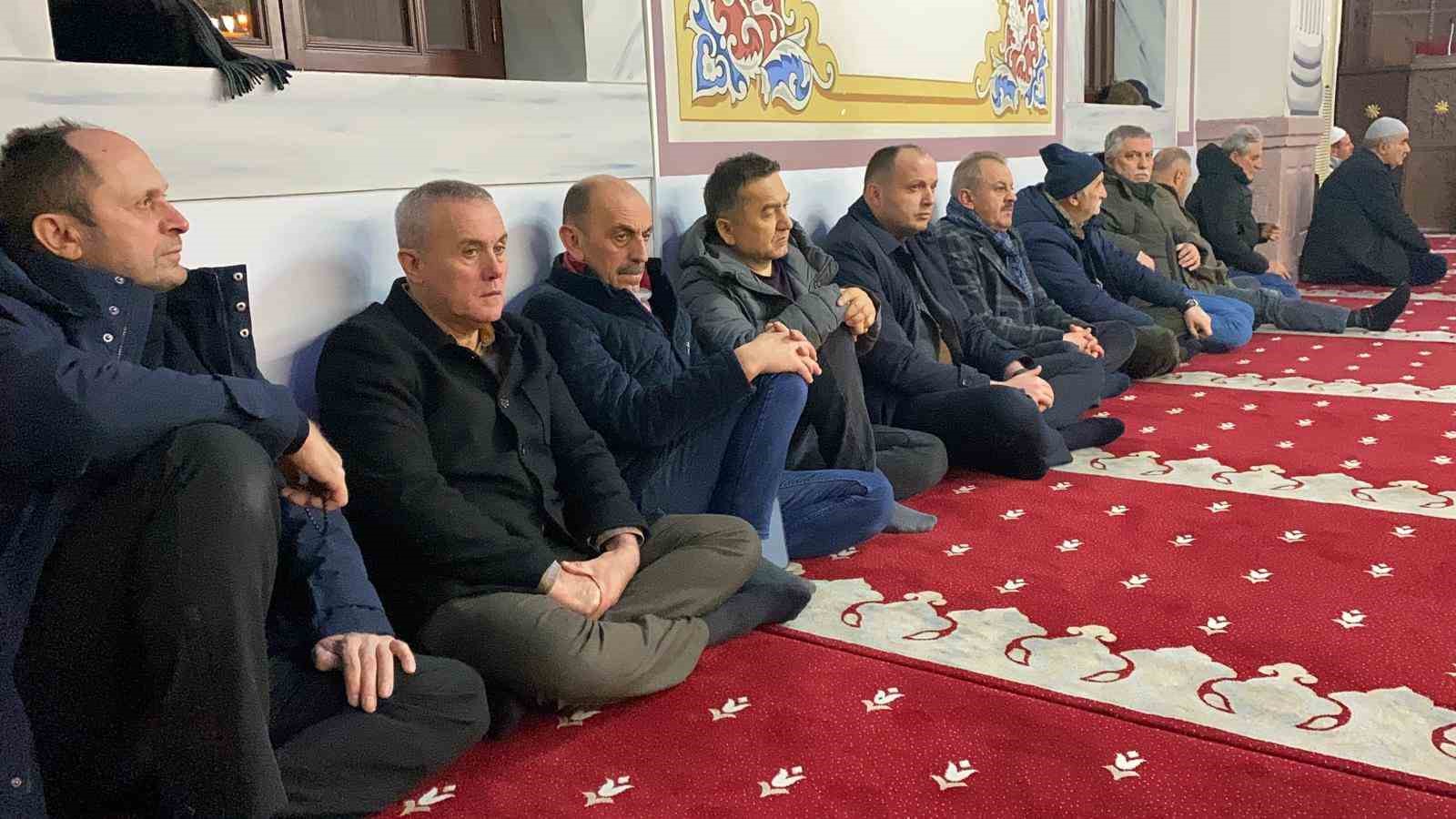 boluda mekkenin fethi dualarla anildi 3