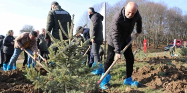 boluda-otel-faciasinda-yasamini-yitiren-78-kisi-icin-hatira-ormani-e2VKpUXr.jpg
