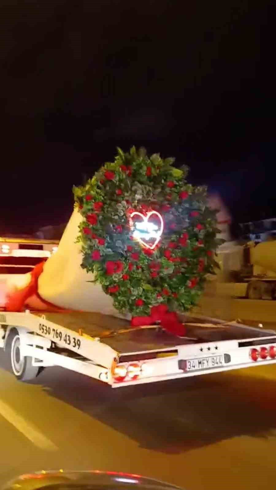 boluda oto kurtaricidan gorulmemis evlilik teklifi 3 EFCr5VHf