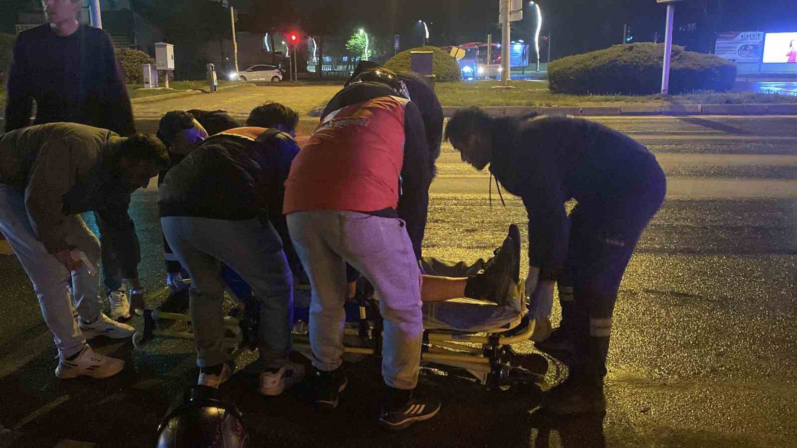 boluda otomobil ile motosiklet carpisti 1 yarali 0