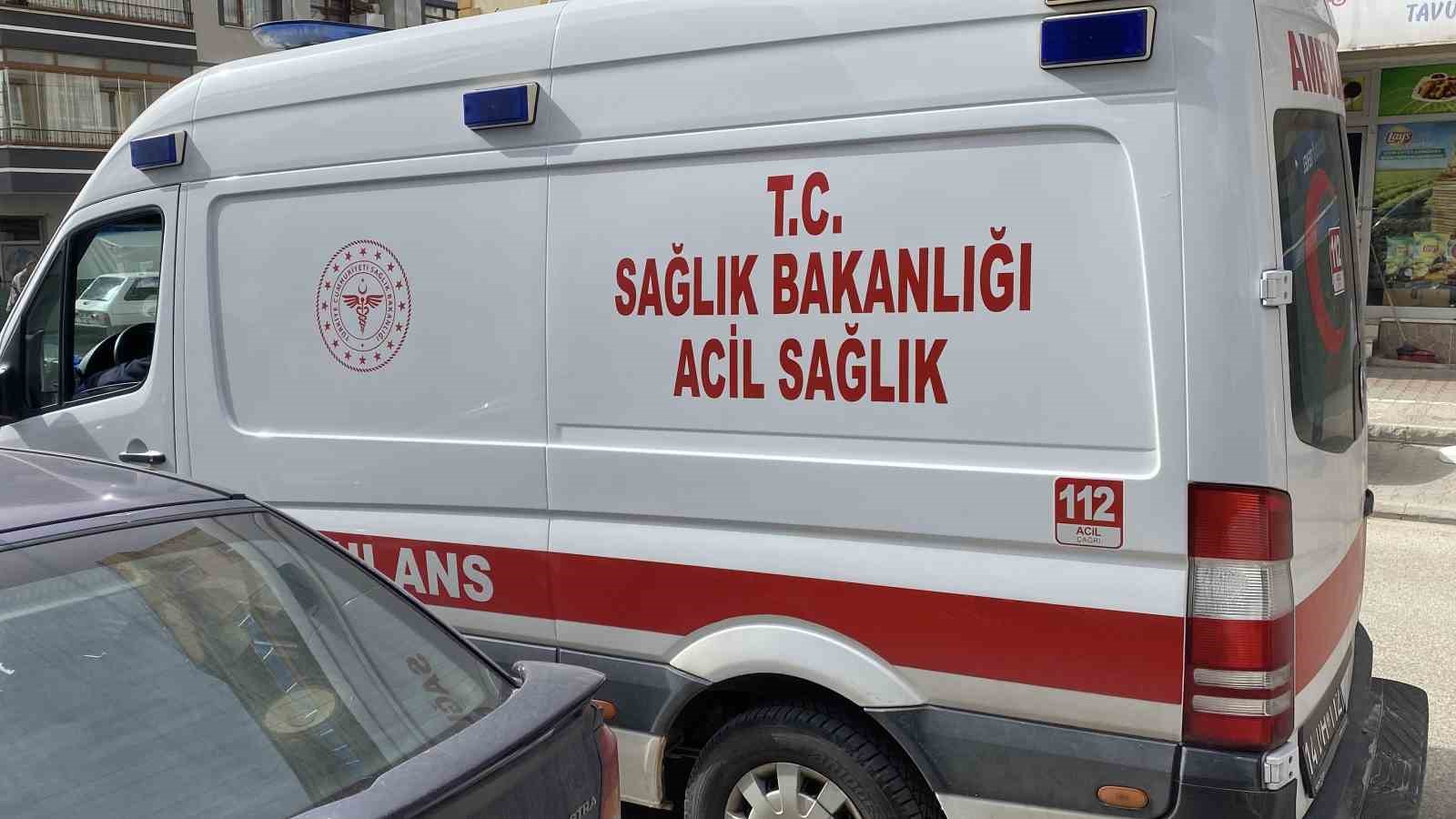 Bolu’da otomobille motosiklet kafa kafaya çarpıştı: 1 yaralı 6 boluda otomobille motosiklet kafa kafaya carpisti 1 yarali 2