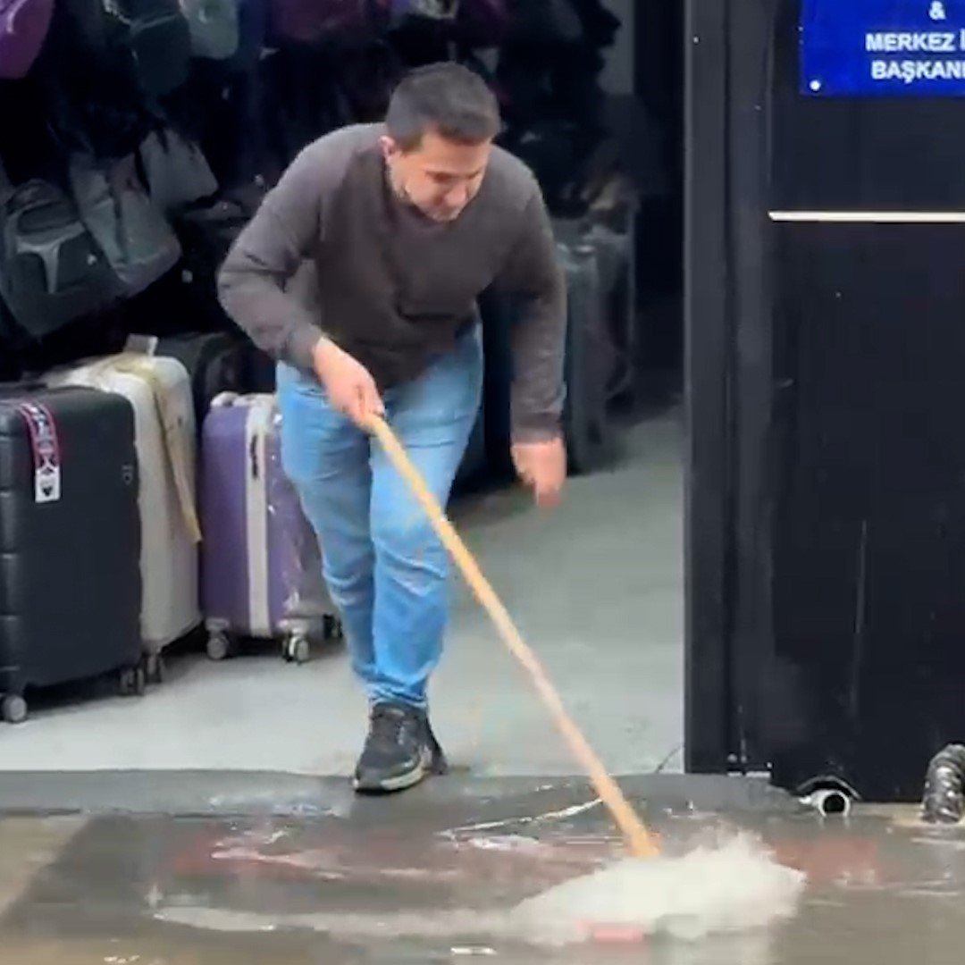 boluda saganak ve dolu sonrasi is yerlerini su basti 2 1GASBPpg