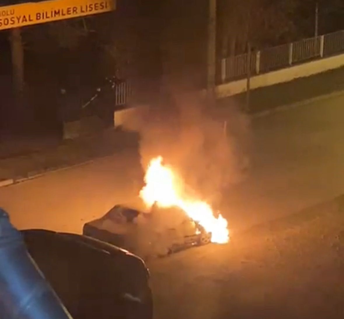 boluda tofas otomobil alev alev yandi 0 FtCOy8ra