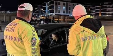 boluda-trafik-denetimlerinde-4-bin-546-surucuye-ceza-kesildi-99WNO8ke.jpg