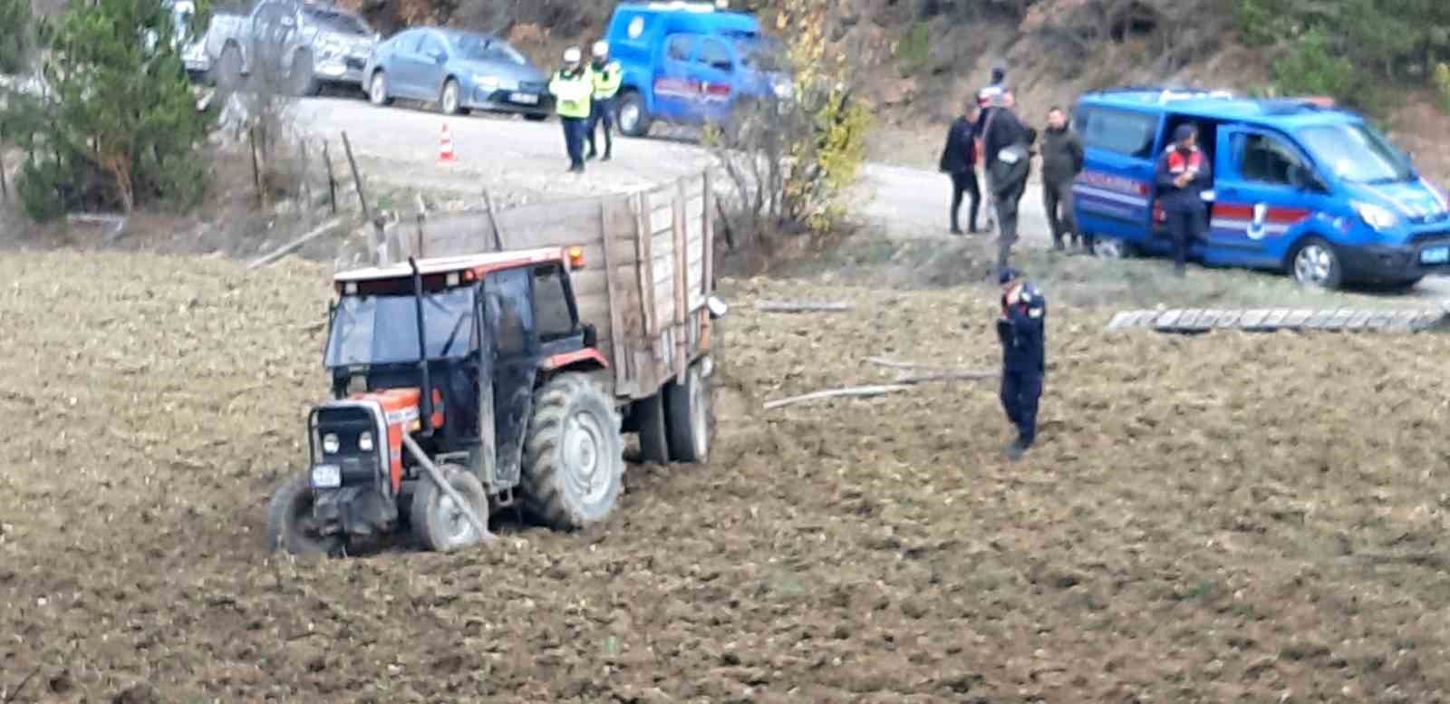 boluda traktor devrildi 1 olu 1 yarali 2