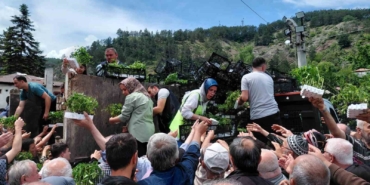 boluda-ucretsiz-fide-dagitimina-yogun-katilim-FtykKSmS.jpg