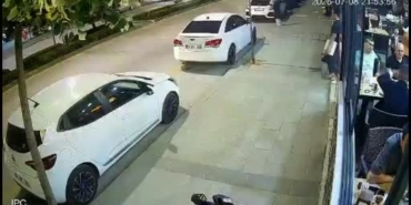 boluda-yediler-ictiler-hesabi-odemeden-gittiler-nTGJK2EU.jpg