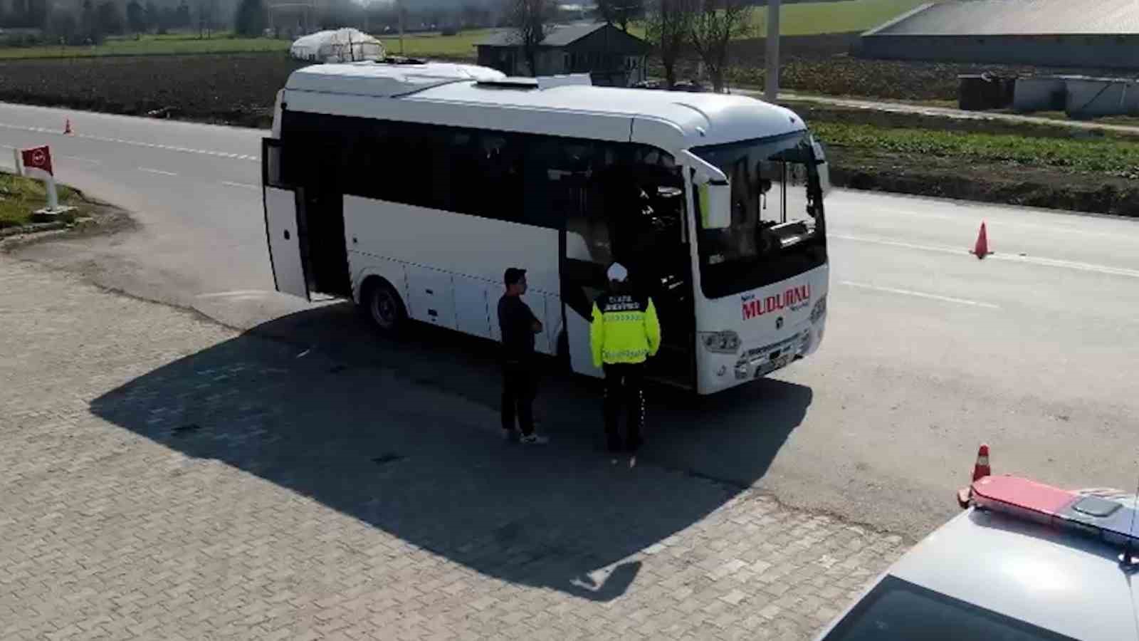 boluda yolcu otobuslerine sivil jandarma denetimi 4