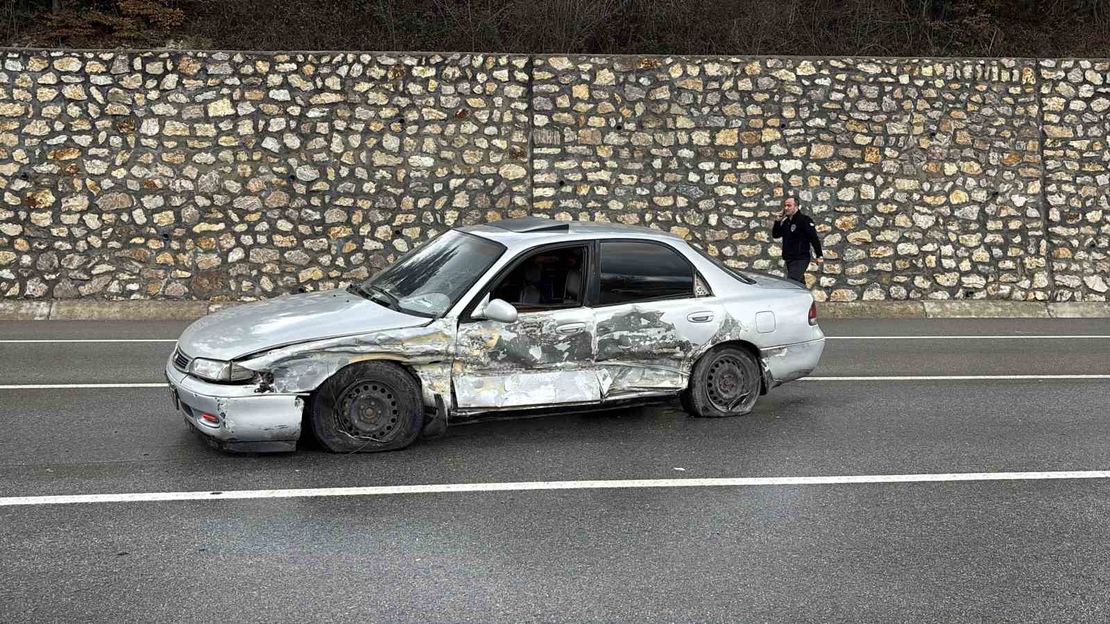 boluda zincirleme kaza 3 yarali 3 WpTuzsaS