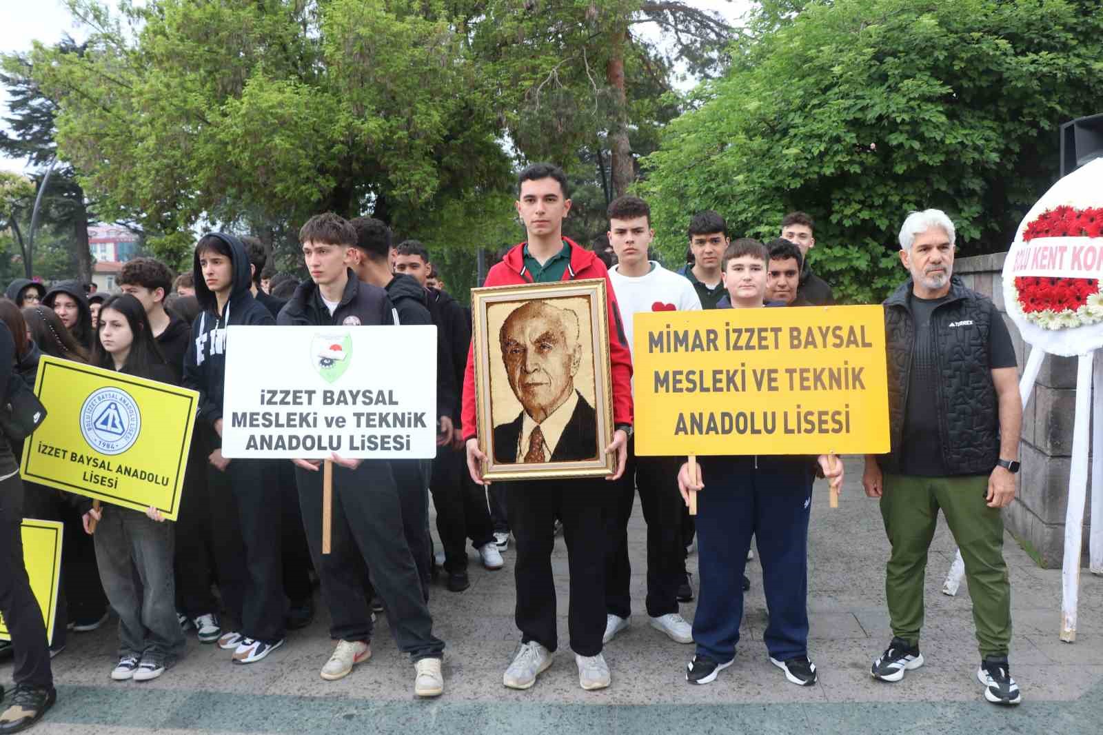 ‘Bolu’nun Babası’ İzzet Baysal törenle anıldı 8 bolunun babasi izzet baysal torenle anildi 4 OipNvnU2