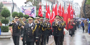 bolunun-babasi-izzet-baysal-torenle-anildi-wBMmdcHm.jpg