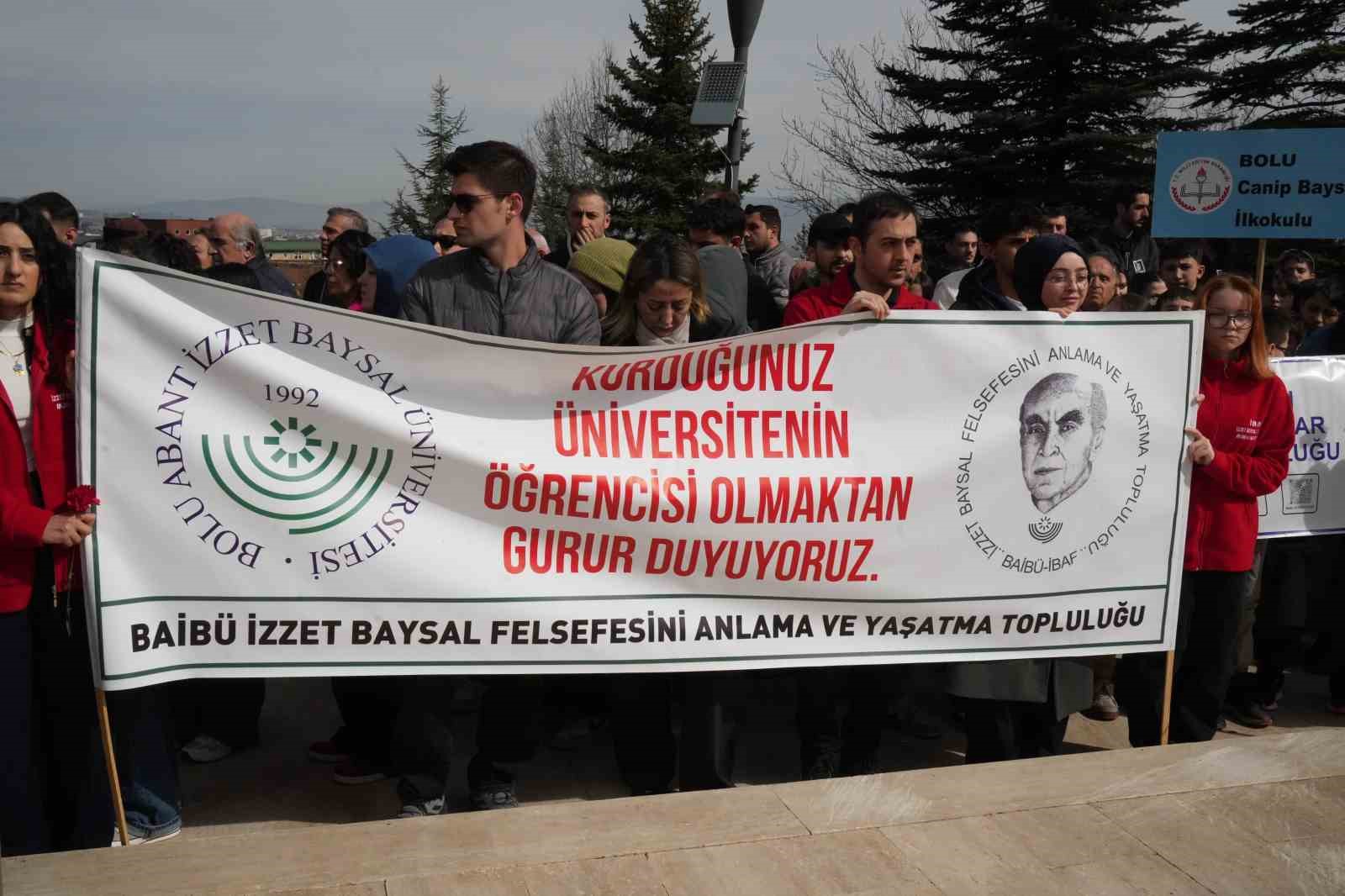 ‘Bolu’nun Babası’ İzzet Baysal vefatının 26’ncı yılında dualarla anıldı 10 bolunun babasi izzet baysal vefatinin 26nci yilinda dualarla anildi 6
