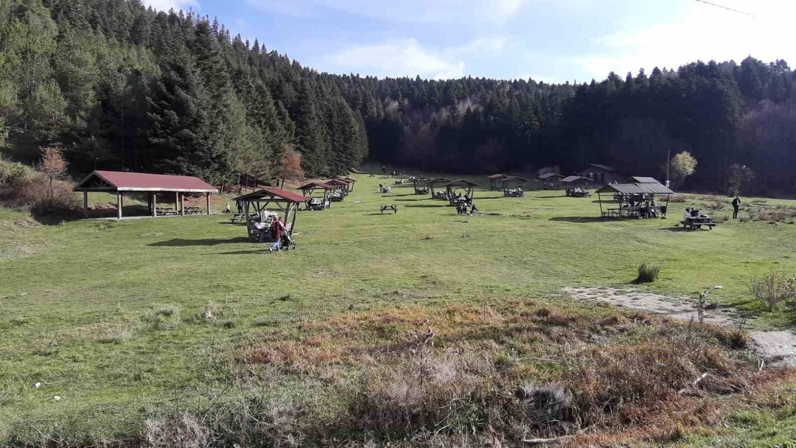 bolunun doga harikasi abantta ziyaretciler akin etti 4 VuFczFY7