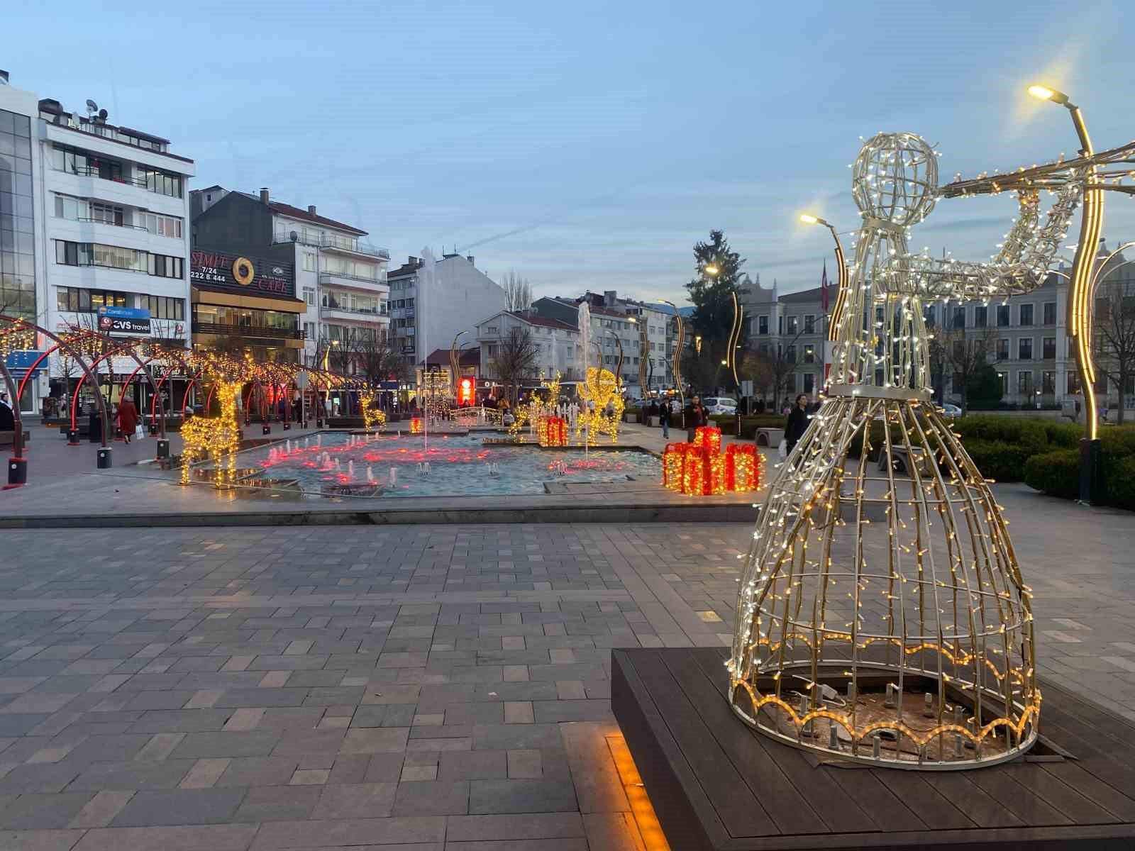 bolunun en islek meydani isil isil oldu 5 vsRaZZBE