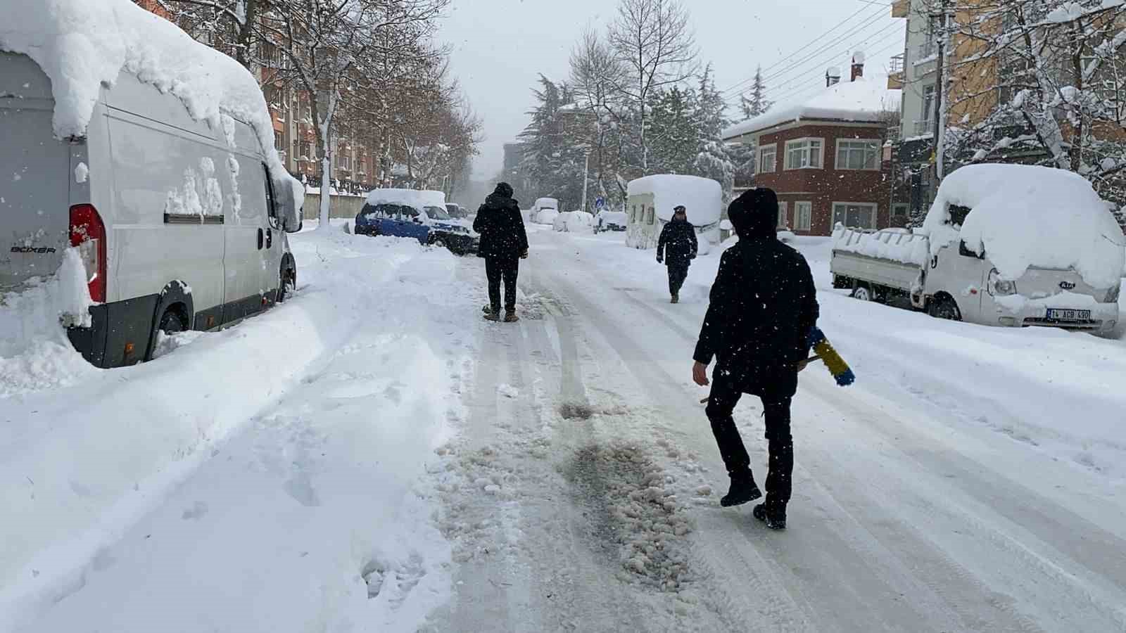 boluyu kar esir aldi hic kimse panik yapmasin 2 GhlgbnZ7