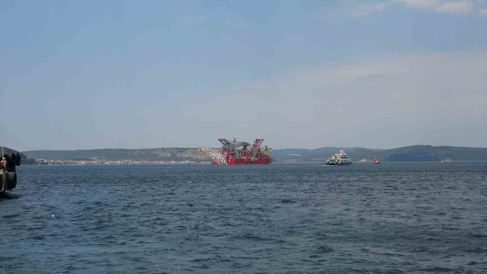 boru doseme gemisi jsd 6000 canakkale bogazindan gecti 4 tHsmjUNv