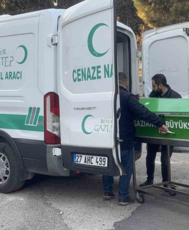 bosandigi-esi-tarafindan-oldurulen-kadinin-cenazesi-morga-kaldirildi-J6LkTddq.jpg