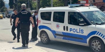 bosanma-asamasinda-karisini-bicaklayacakti-polis-tam-zamaninda-mudahale-etti-uWX3N3CL.jpg