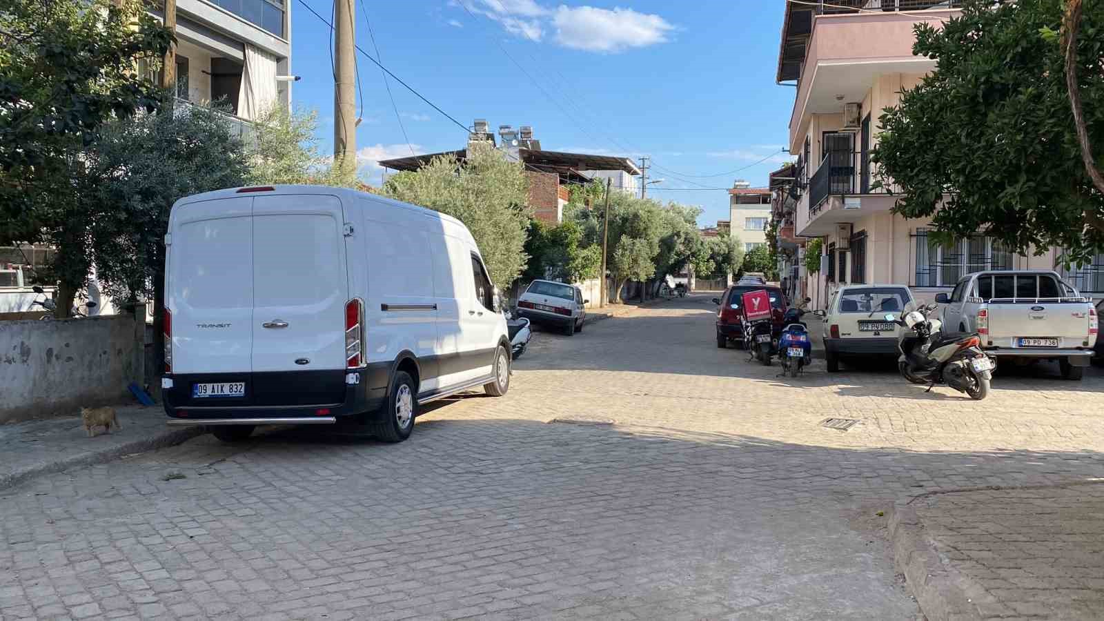 Boşanma aşamasındaki damat, kayınpederi tarafından tüfekle vuruldu 4 bosanma asamasindaki damat kayinpederi tarafindan tufekle vuruldu 0 YUQ6En9N