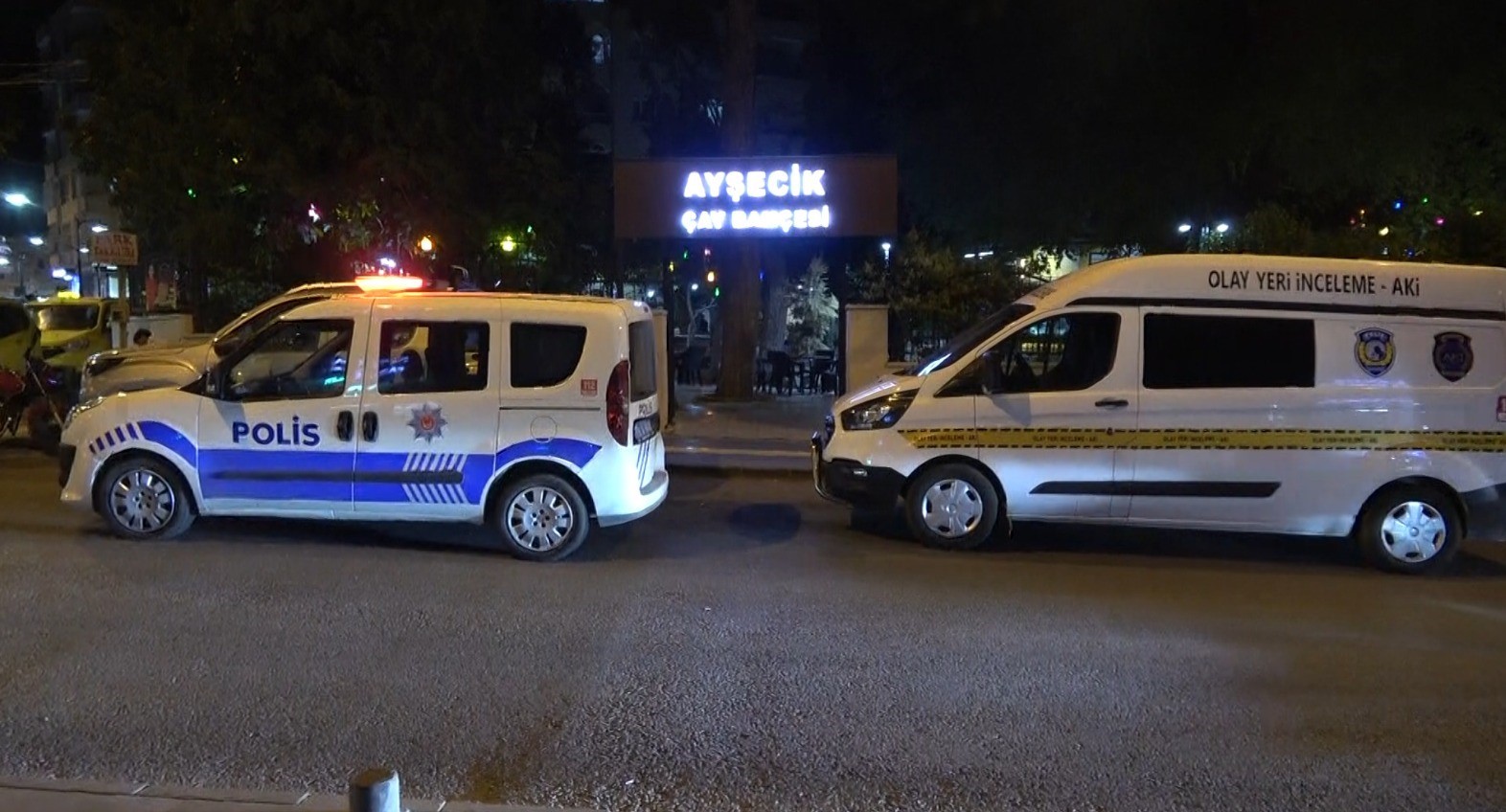 Boşanma aşamasındaki eşini silahla ağır yaraladı 4 bosanma asamasindaki esini silahla agir yaraladi 0 5KJfnsJF