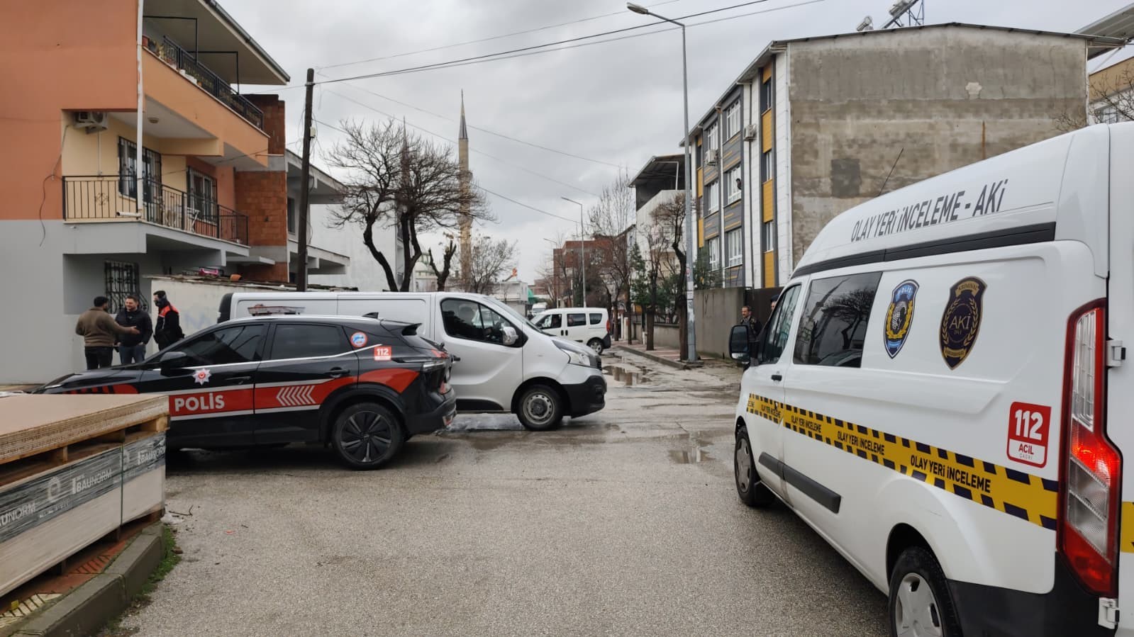 bosanma asamasindaki karisini sokak ortasinda oldurdu 1